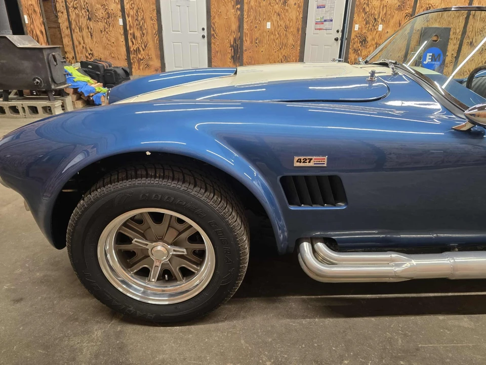 Shelby Cobra Replica - Image 19 of 31