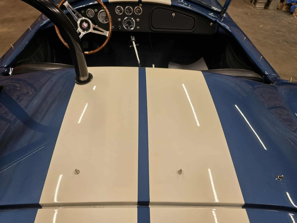 Shelby Cobra Replica - Image 15 of 31