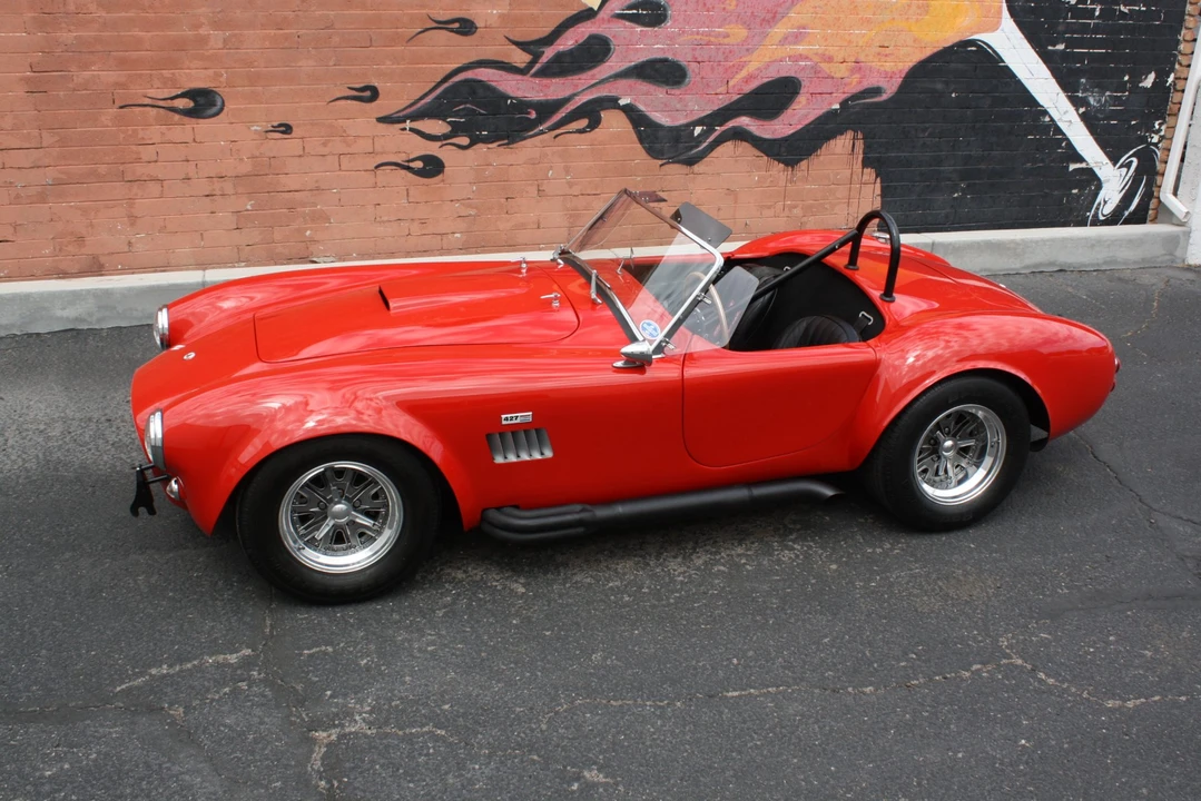 Shelby Cobra Replica - Image 9 of 31