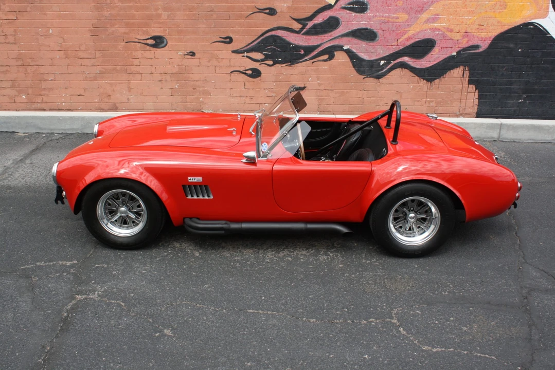 Shelby Cobra Replica - Image 10 of 31