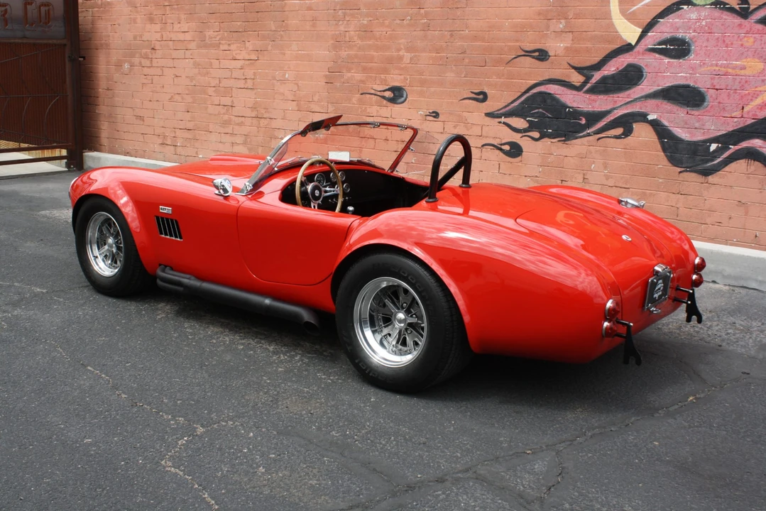 Shelby Cobra Replica - Image 13 of 31
