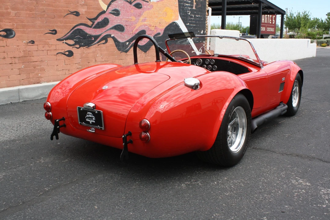 Shelby Cobra Replica - Image 19 of 31