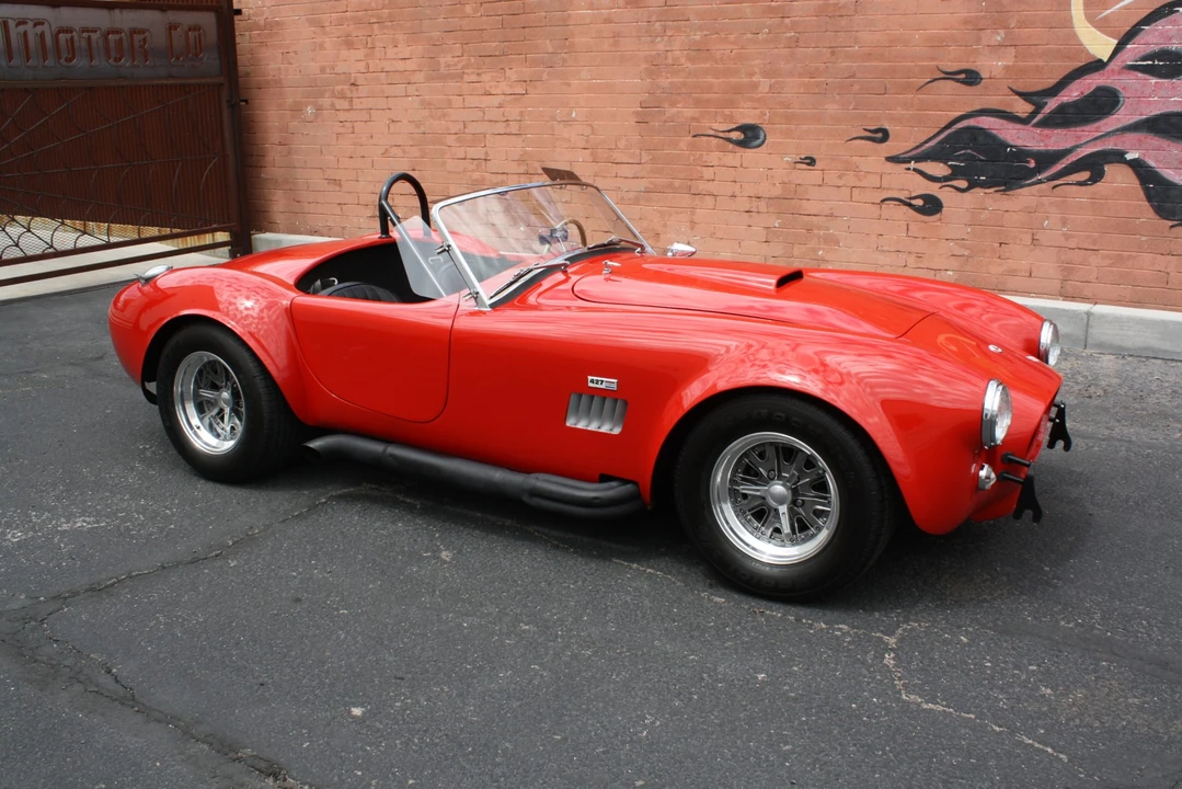 Shelby Cobra Replica - Image 23 of 31