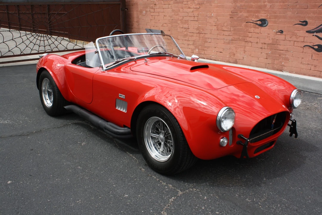 Shelby Cobra Replica - Image 25 of 31