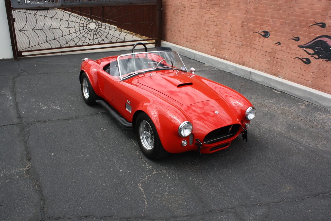 Shelby Cobra Replica - Image 26 of 31