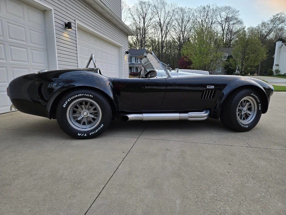 Shelby Cobra Replica - Image 11 of 31