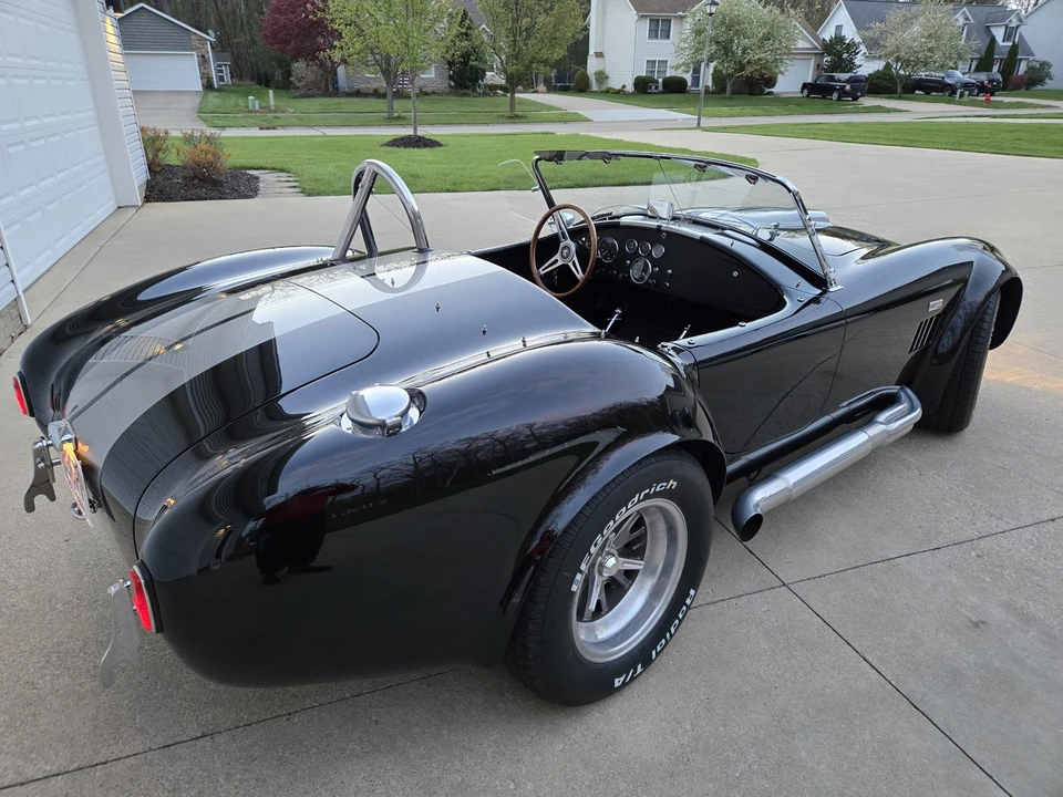 Shelby Cobra Replica - Image 14 of 31