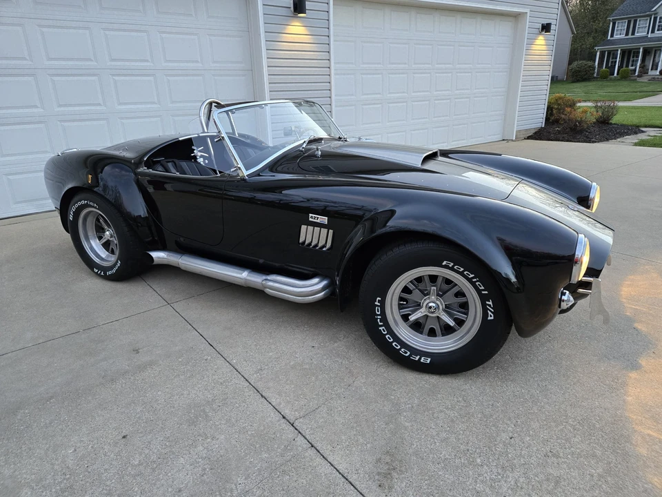 Shelby Cobra Replica - Image 9 of 31