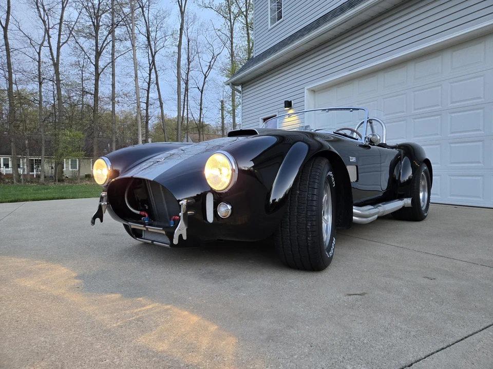 Shelby Cobra Replica - Image 4 of 31