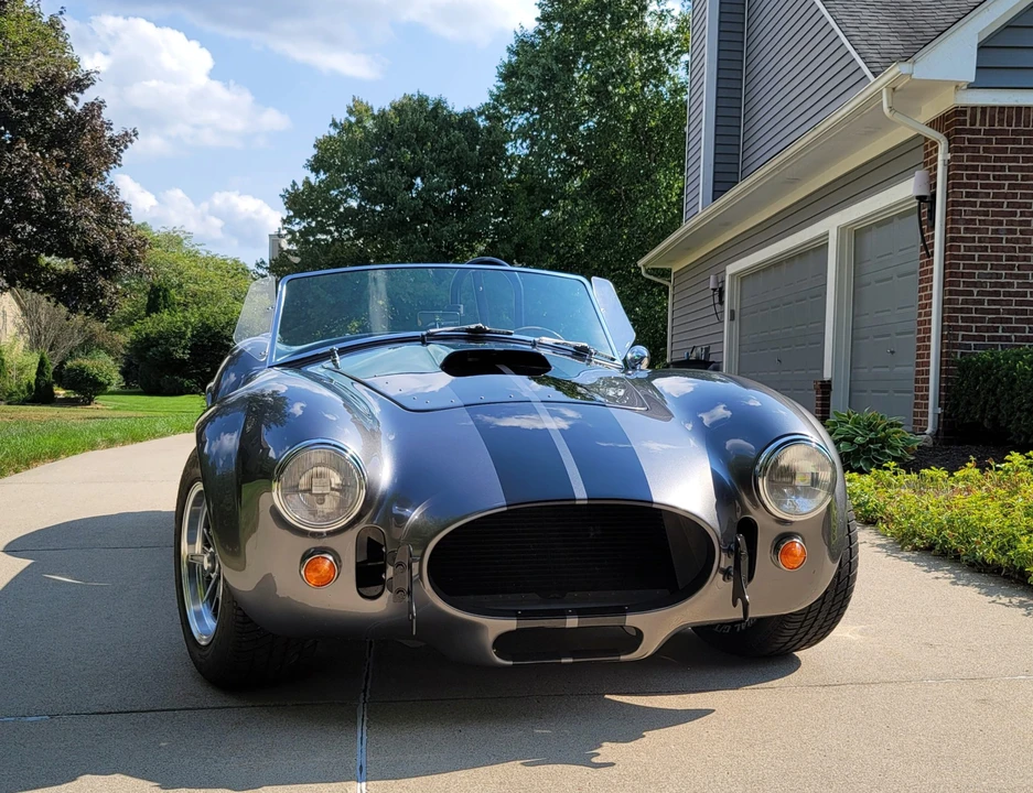 Shelby Cobra Replica - Image 10 of 31