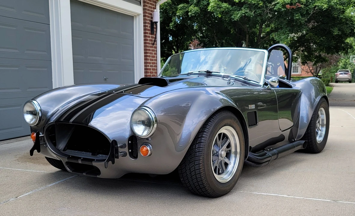 Shelby Cobra Replica - Image 19 of 31
