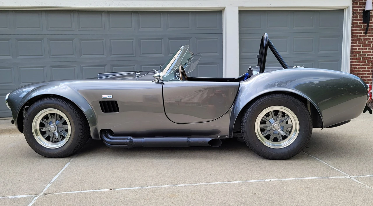 Shelby Cobra Replica - Image 22 of 31