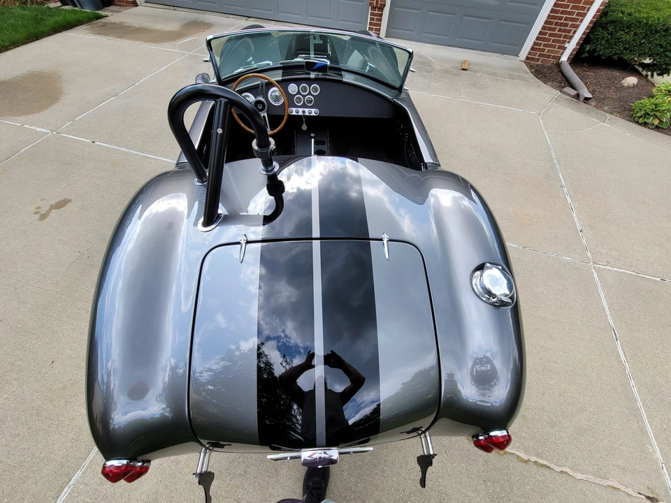 Shelby Cobra Replica - Image 28 of 31