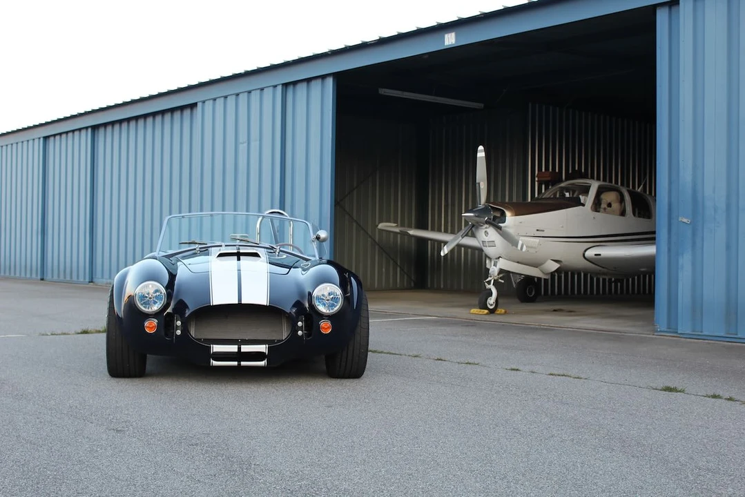 Shelby Cobra Replica - Image 13 of 31