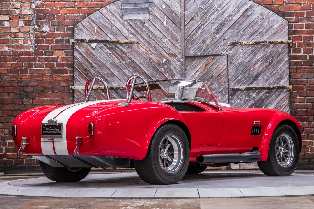 Shelby Cobra Replica - Image 5 of 31