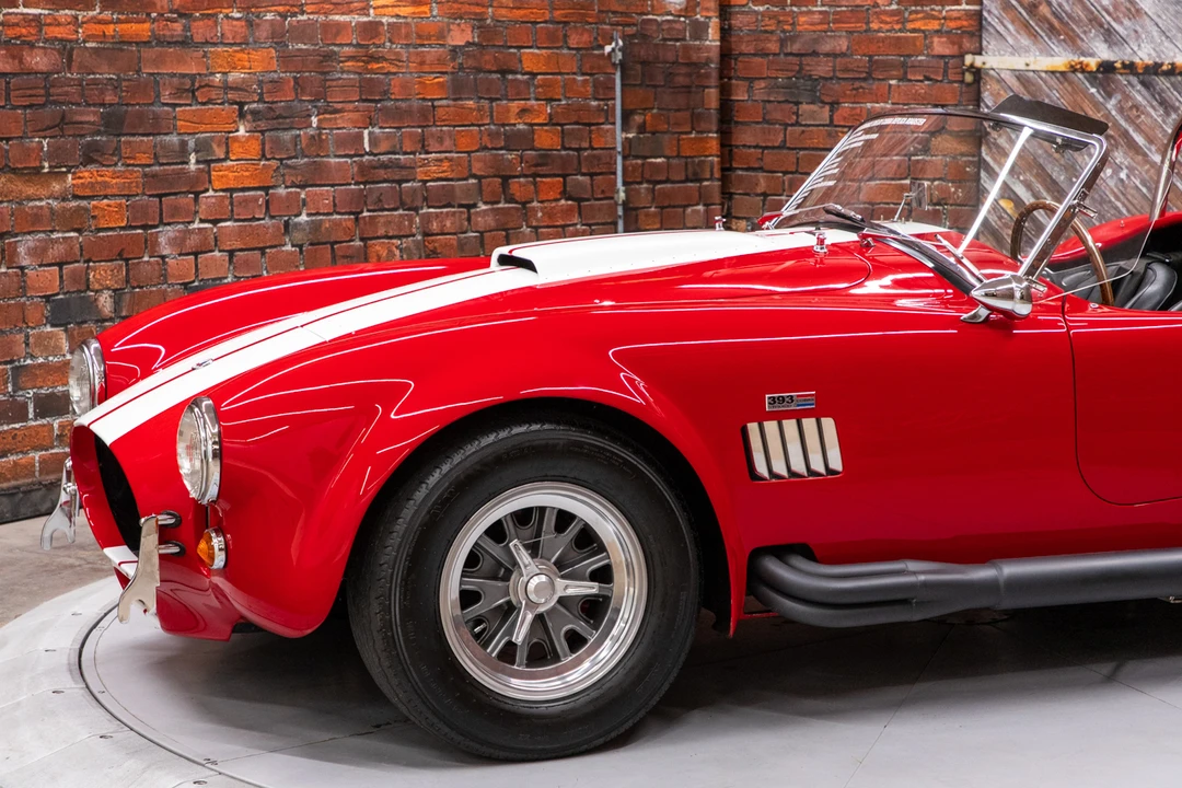 Shelby Cobra Replica - Image 17 of 31