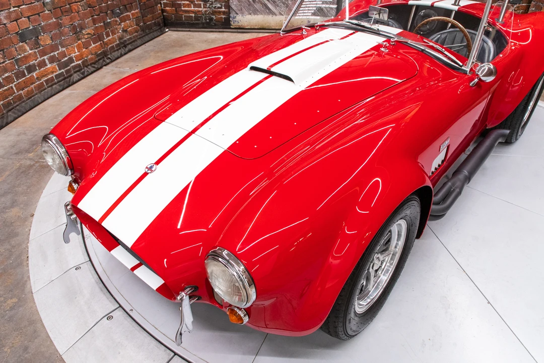 Shelby Cobra Replica - Image 19 of 31