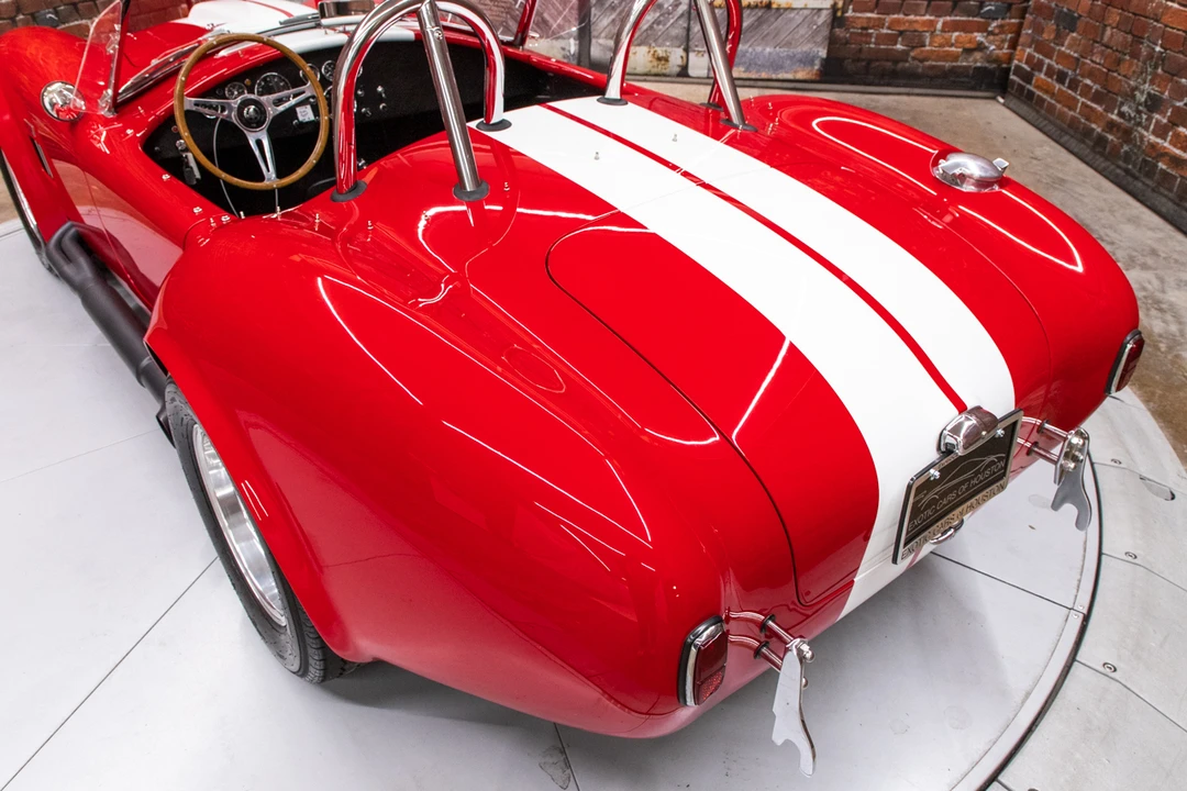 Shelby Cobra Replica - Image 24 of 31