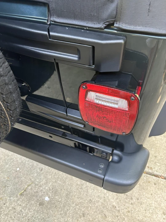 2005 Jeep TJ Wrangler - Image 28 of 31