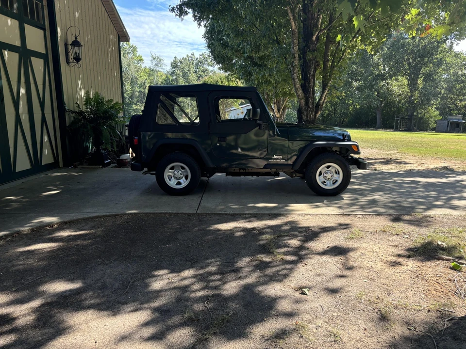 2005 Jeep TJ Wrangler - Image 12 of 31