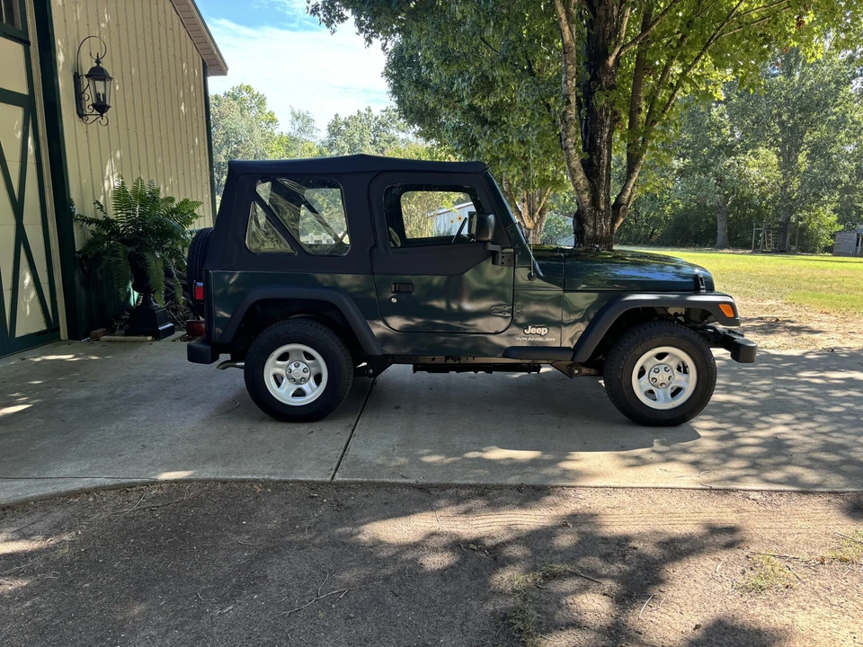 2005 Jeep TJ Wrangler - Image 13 of 31