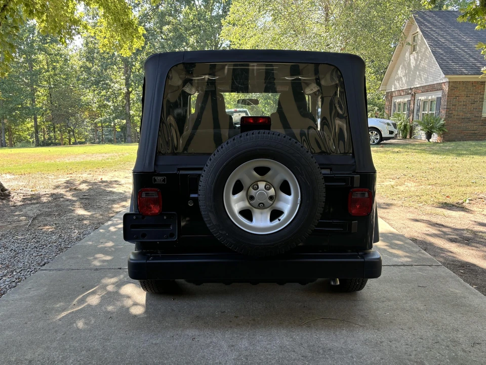 2005 Jeep TJ Wrangler - Image 16 of 31
