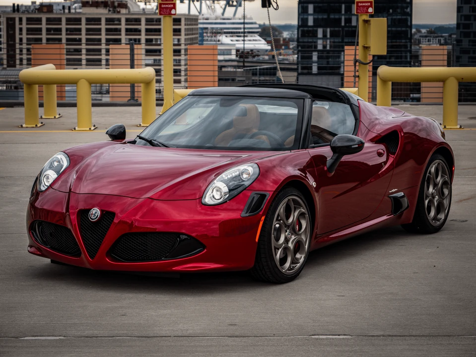 2020 Alfa Romeo 4C Spider - Image 8 of 31