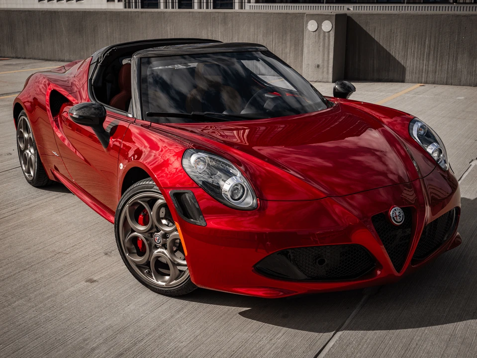 2020 Alfa Romeo 4C Spider - Image 18 of 31