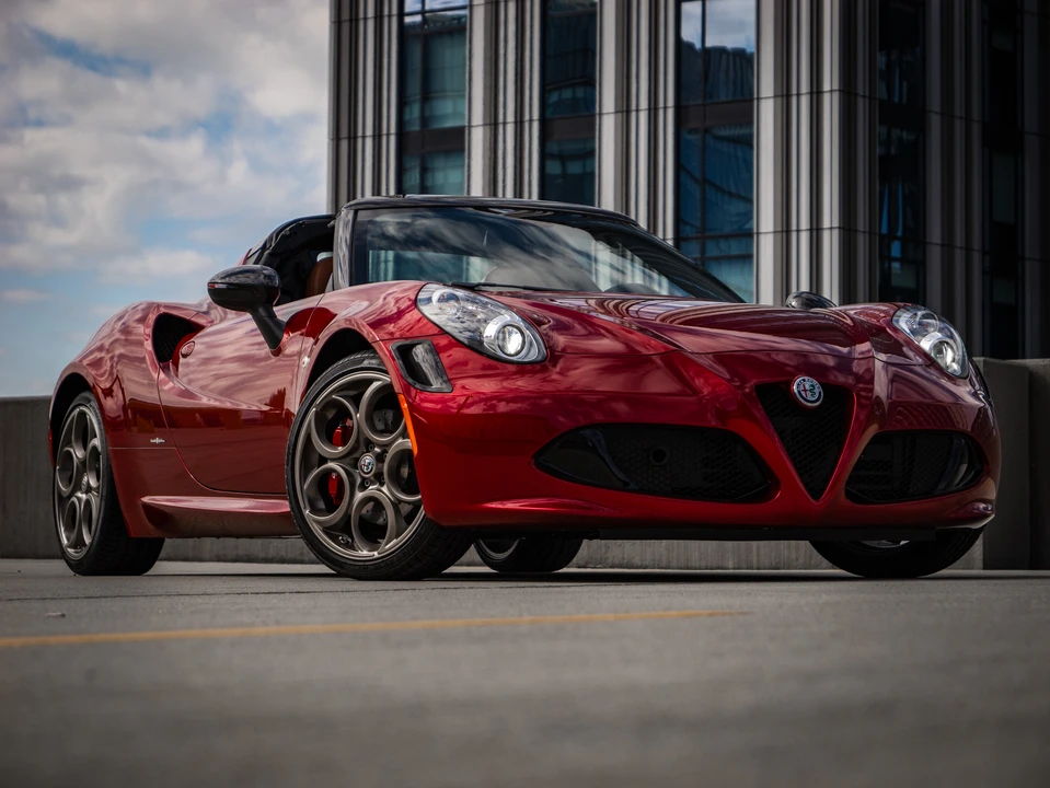 2020 Alfa Romeo 4C Spider - Image 19 of 31