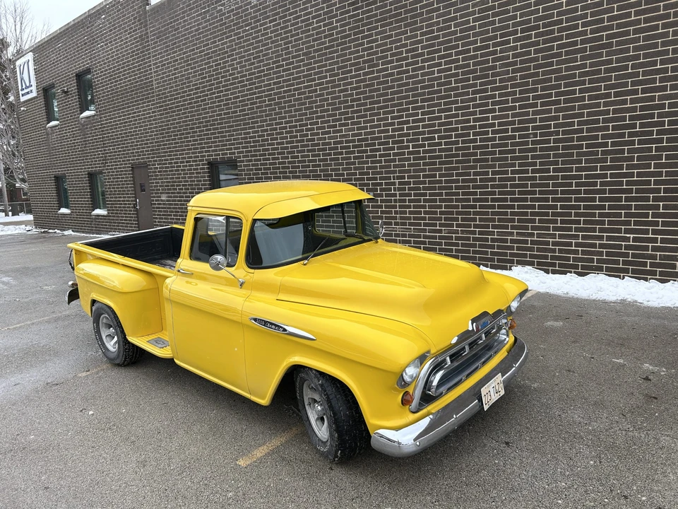 1957 Chevrolet Task Force - Image 22 of 31