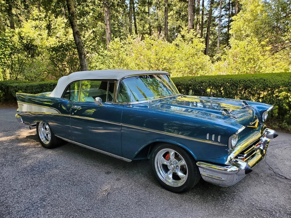 1957 Chevrolet Tri-Five Bel Air Convertible - Image 29 of 31
