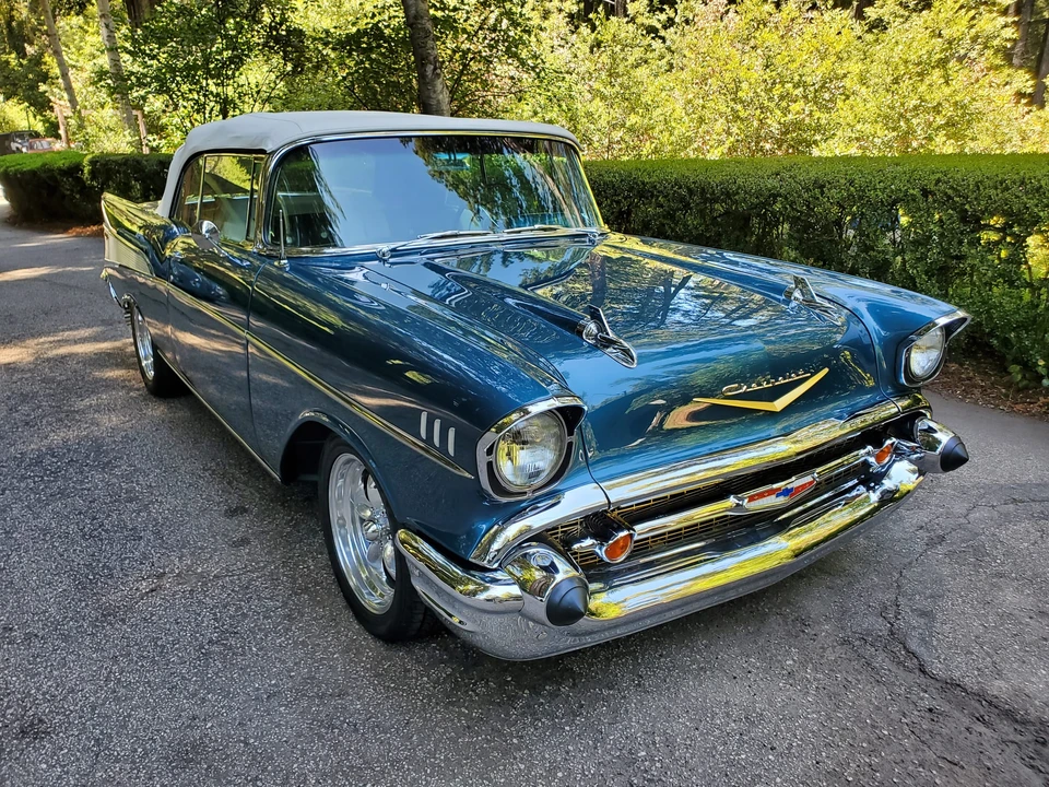 1957 Chevrolet Tri-Five Bel Air Convertible - Image 27 of 31