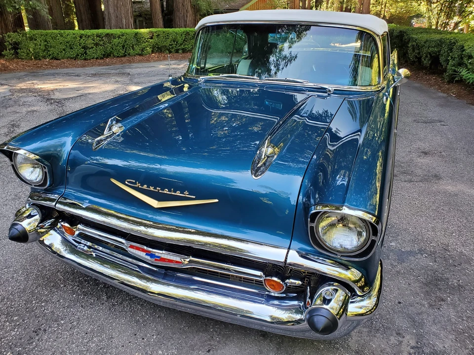1957 Chevrolet Tri-Five Bel Air Convertible - Image 26 of 31