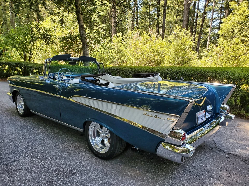 1957 Chevrolet Tri-Five Bel Air Convertible - Image 17 of 31