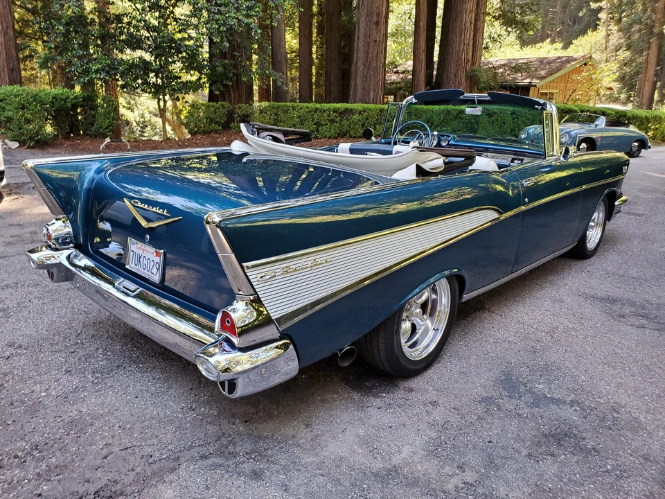 1957 Chevrolet Tri-Five Bel Air Convertible - Image 8 of 31
