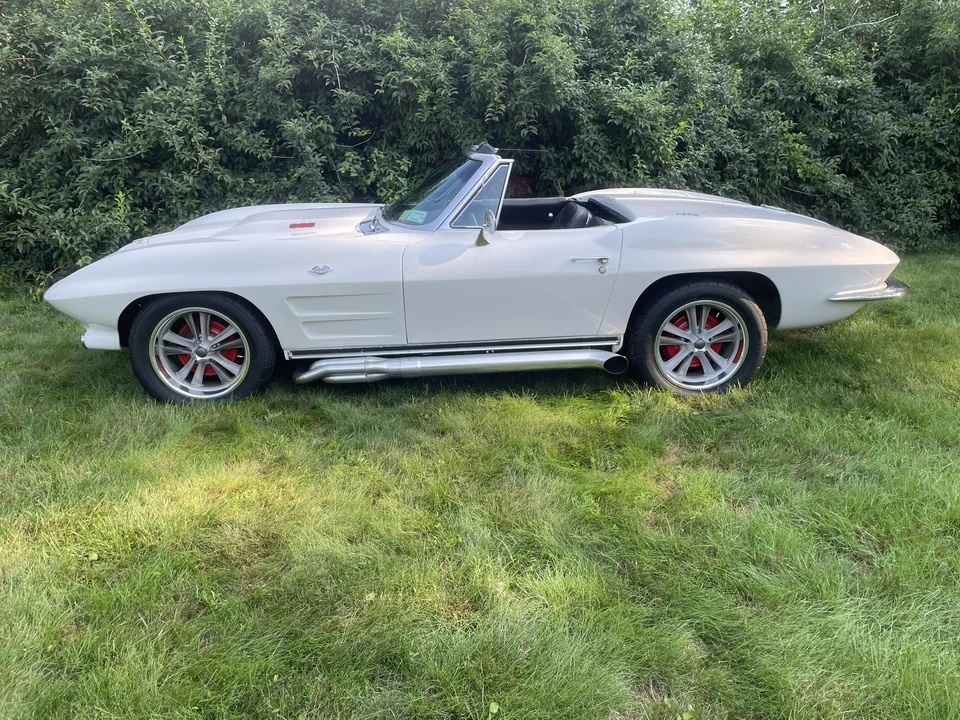 1963 Chevrolet Corvette C2 - Image 9 of 31