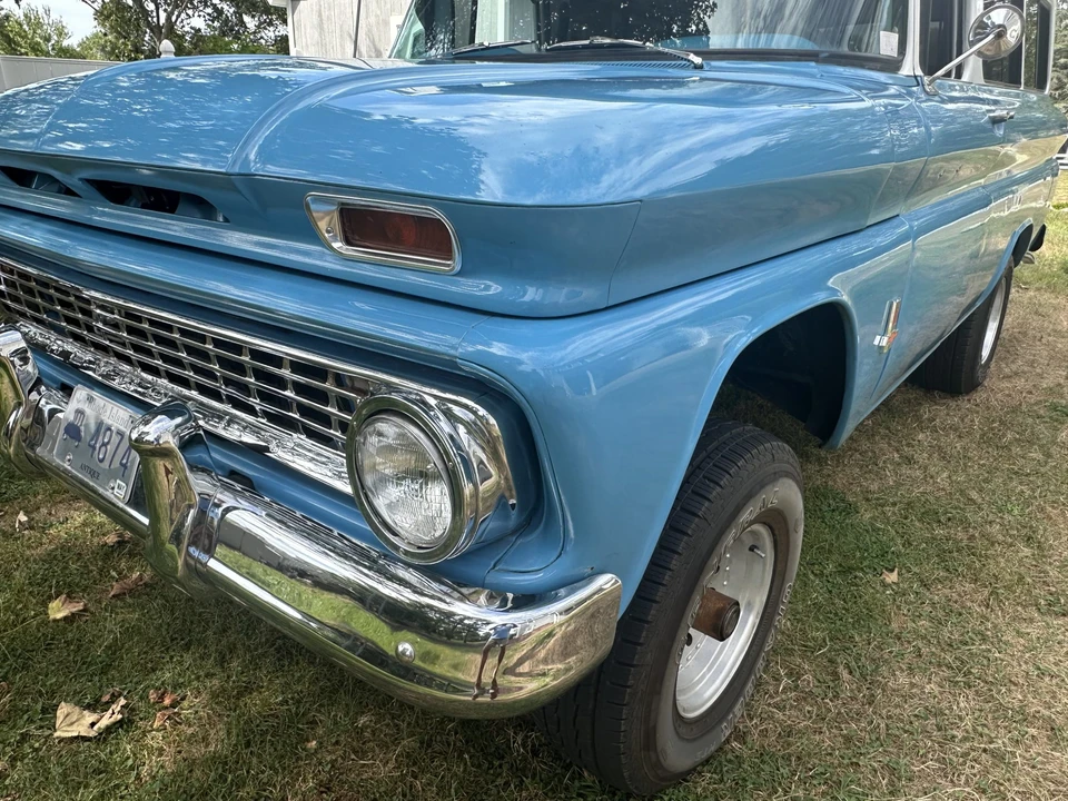 1963 Chevrolet Suburban 4th Gen - Image 14 of 31