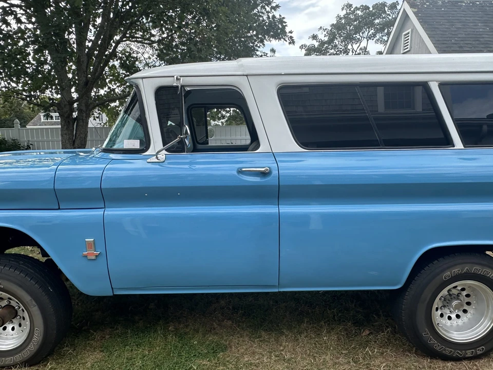 1963 Chevrolet Suburban 4th Gen - Image 21 of 31