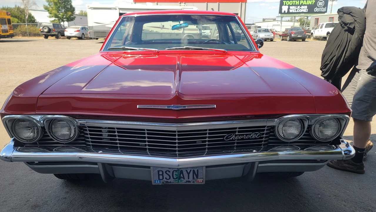 1965 Chevrolet Biscayne - Image 13 of 31