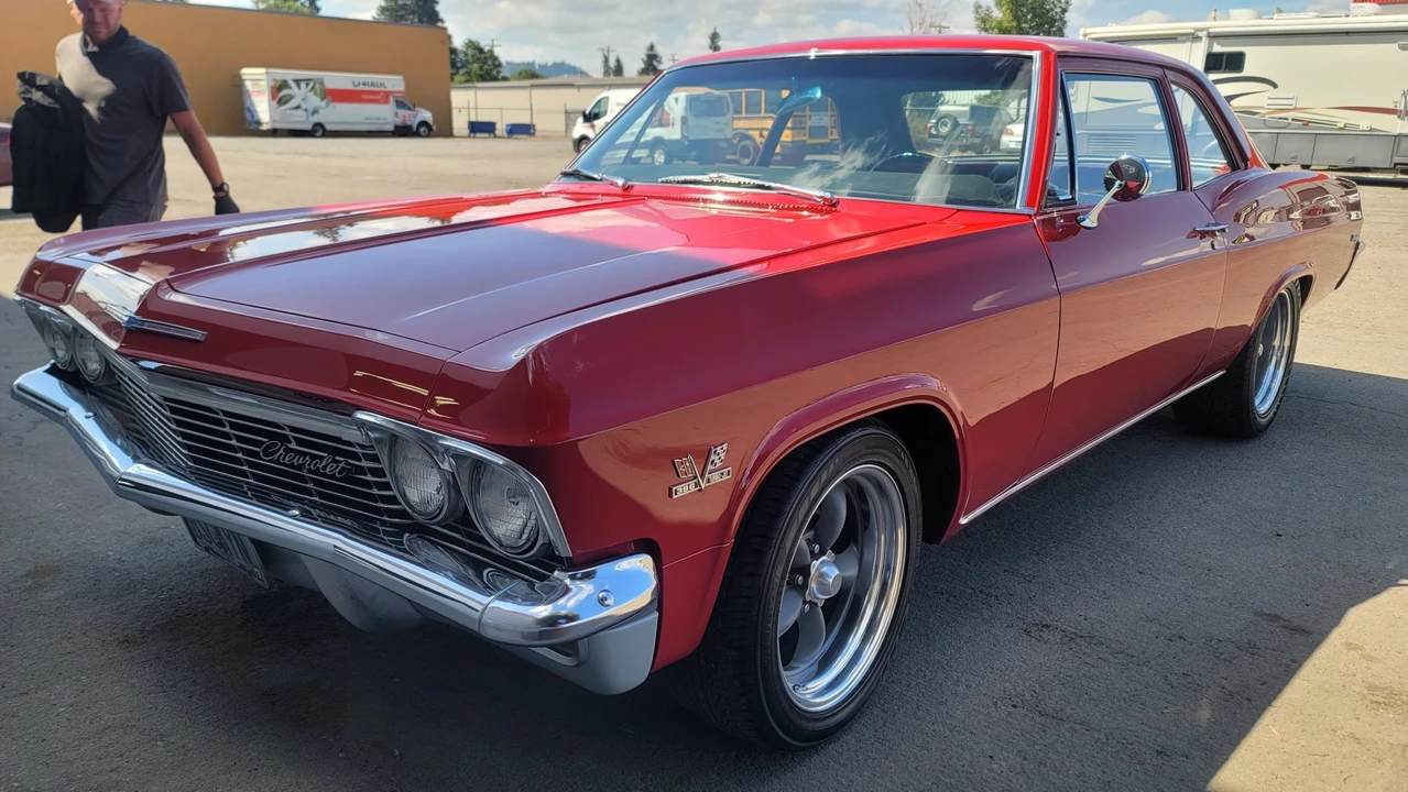 1965 Chevrolet Biscayne - Image 11 of 31