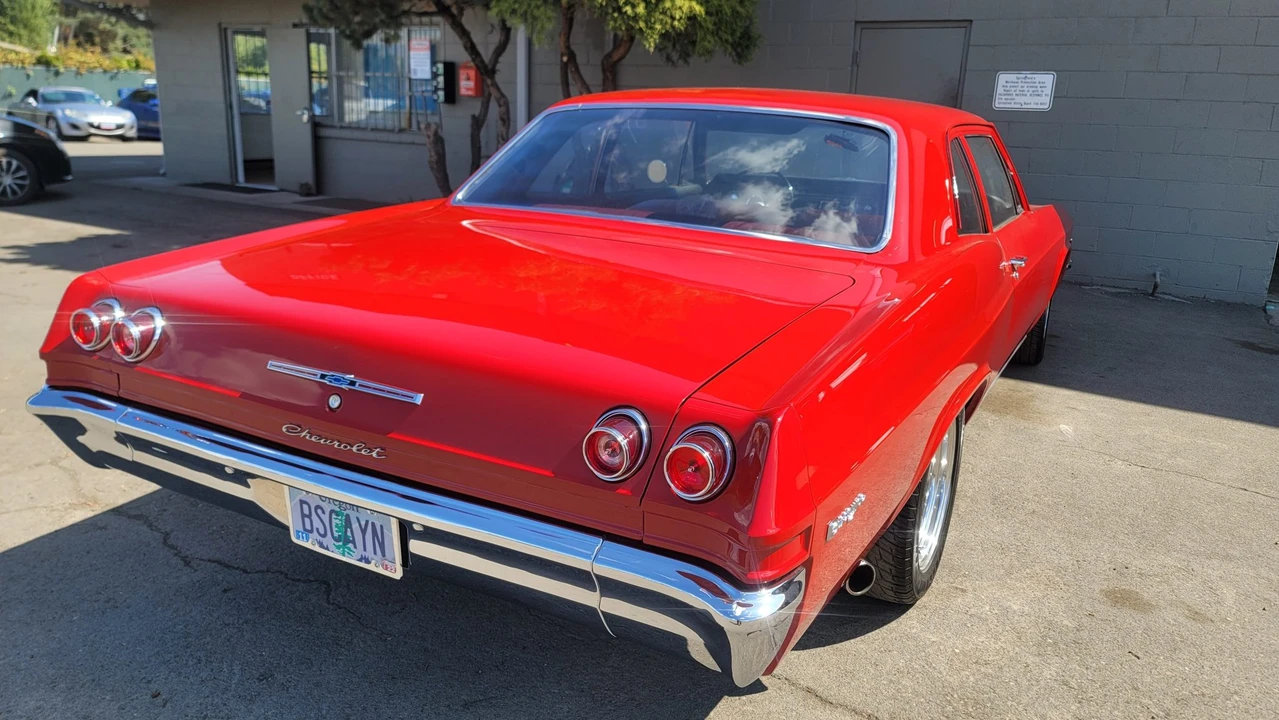 1965 Chevrolet Biscayne - Image 16 of 31