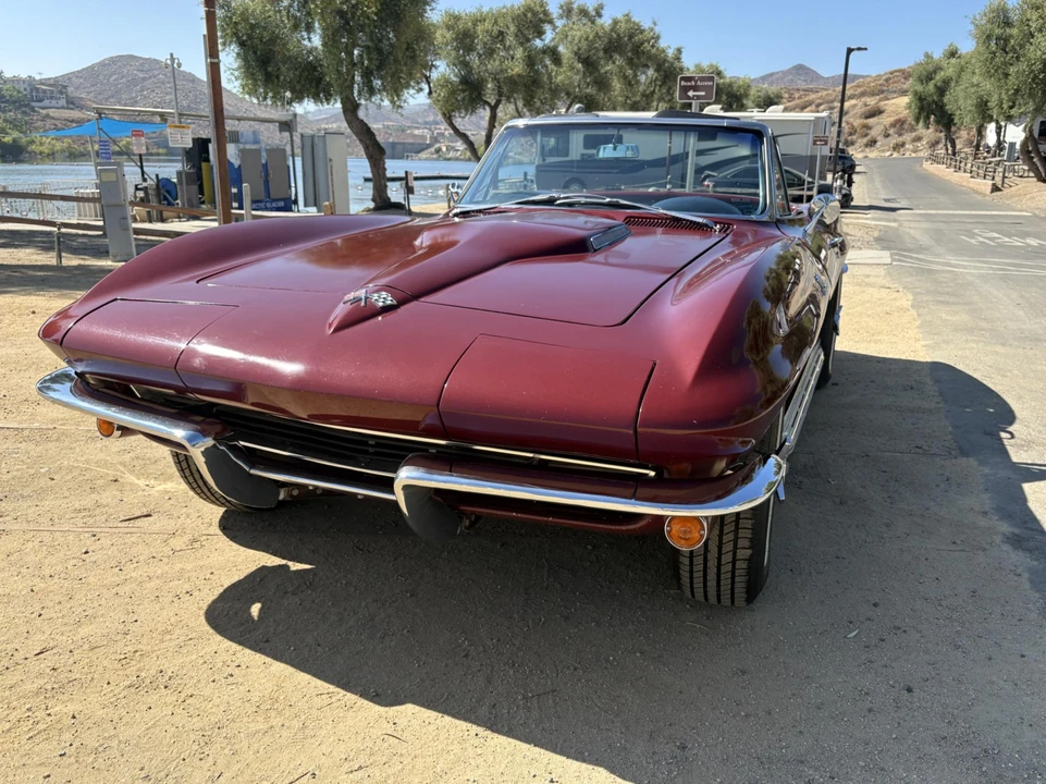 1965 Chevrolet Corvette C2 - Image 4 of 31