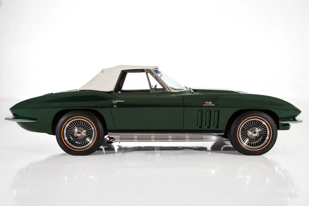 1965 Chevrolet Corvette C2 - Image 16 of 31
