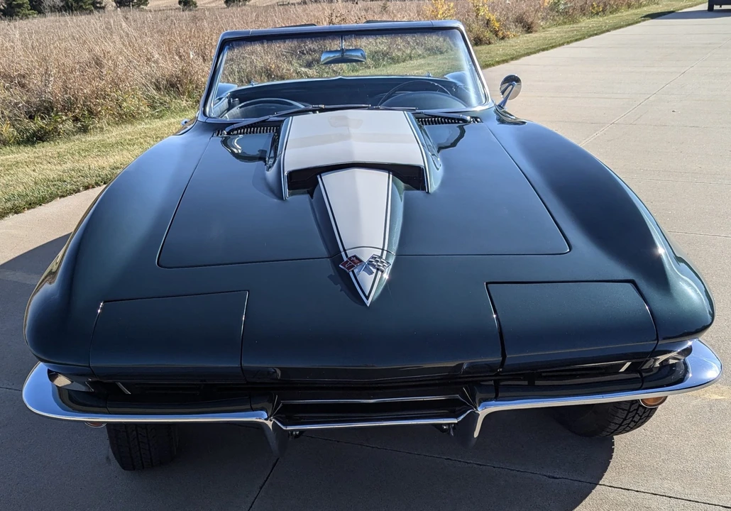 1965 Chevrolet Corvette C2 - Image 3 of 31