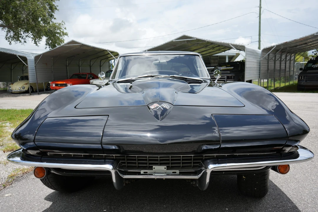 1965 Chevrolet Corvette C2 - Image 12 of 31