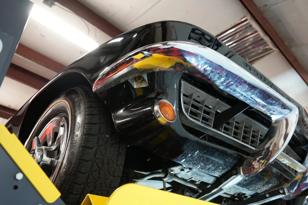 1965 Chevrolet Corvette C2 - Image 19 of 31