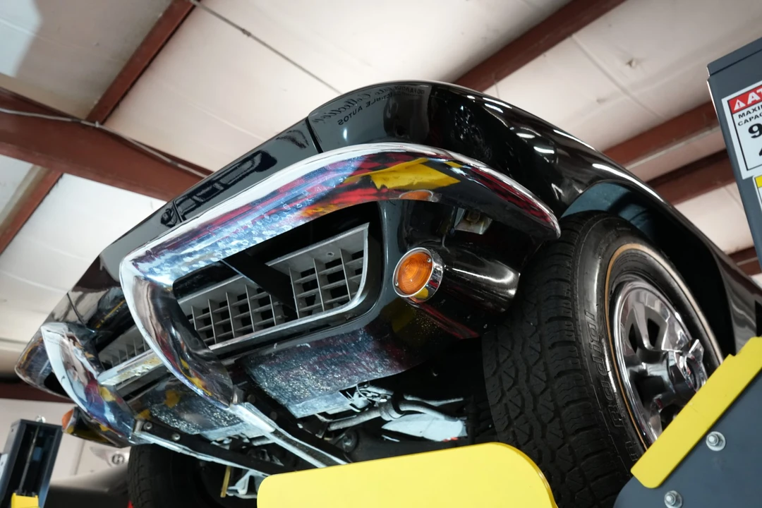 1965 Chevrolet Corvette C2 - Image 21 of 31