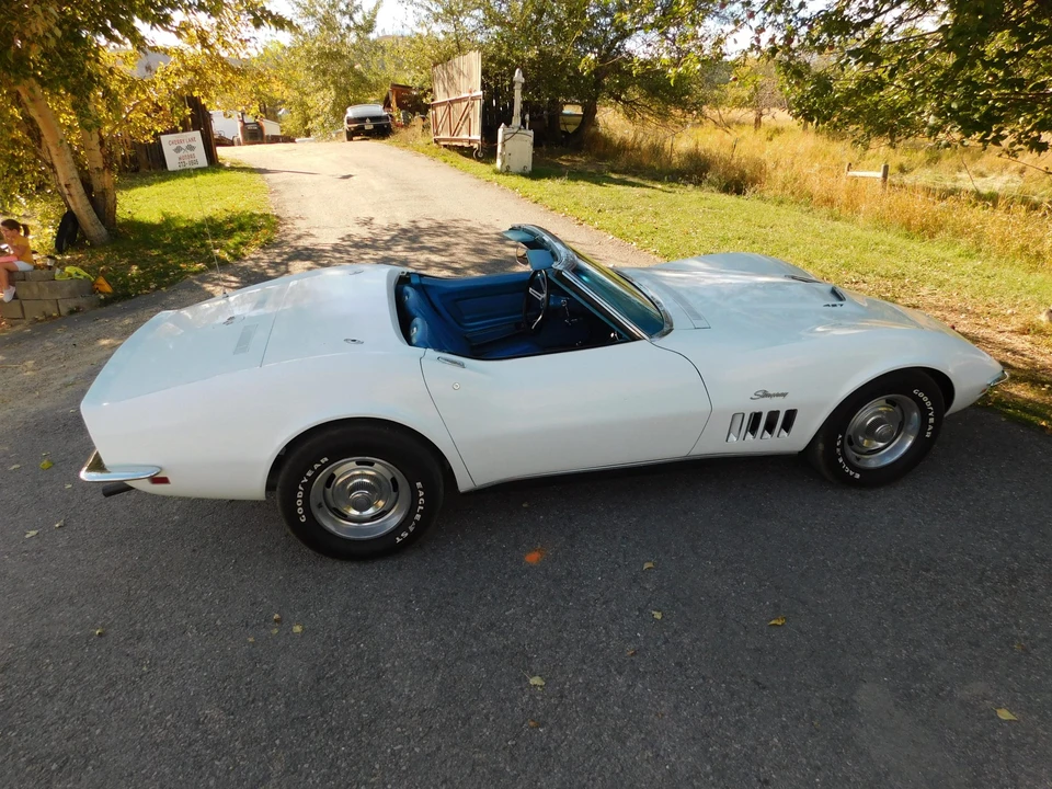 1969 Chevrolet Corvette C3 - Image 11 of 31