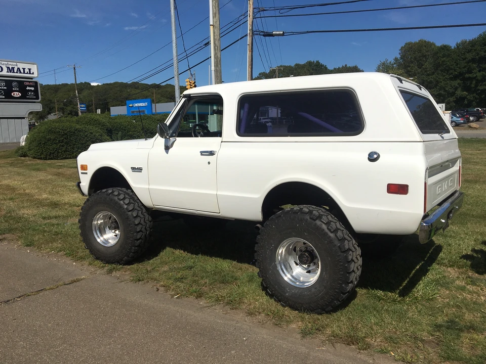 1971 GMC Jimmy 1st Gen - Image 11 of 31