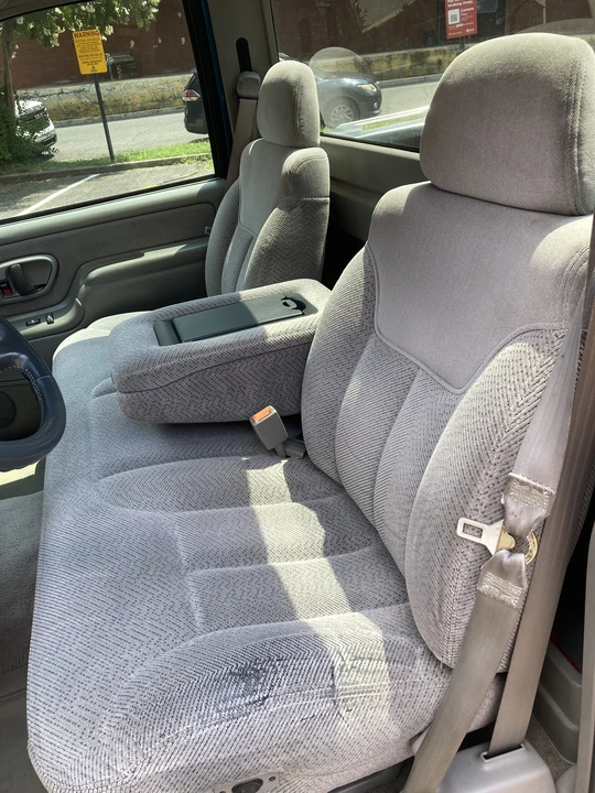 1997 Chevrolet Silverado - Image 26 of 31